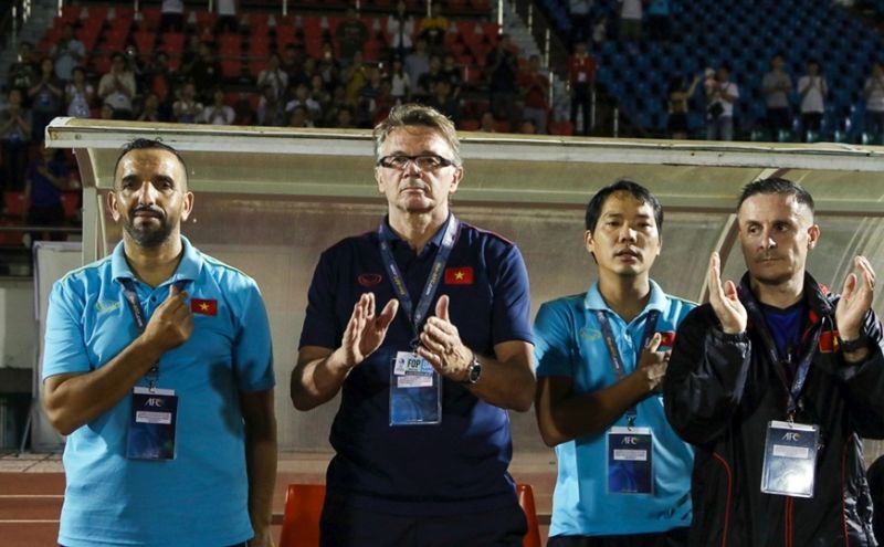Huấn luyện viên mới của đội tuyển Việt Nam và những điều thú vị cần biết